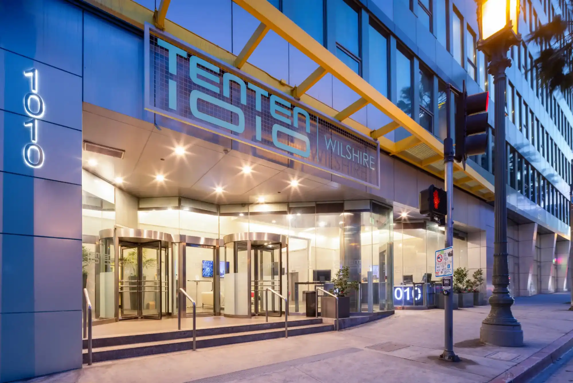 a_0054_1010_0013- Screen Res (1)